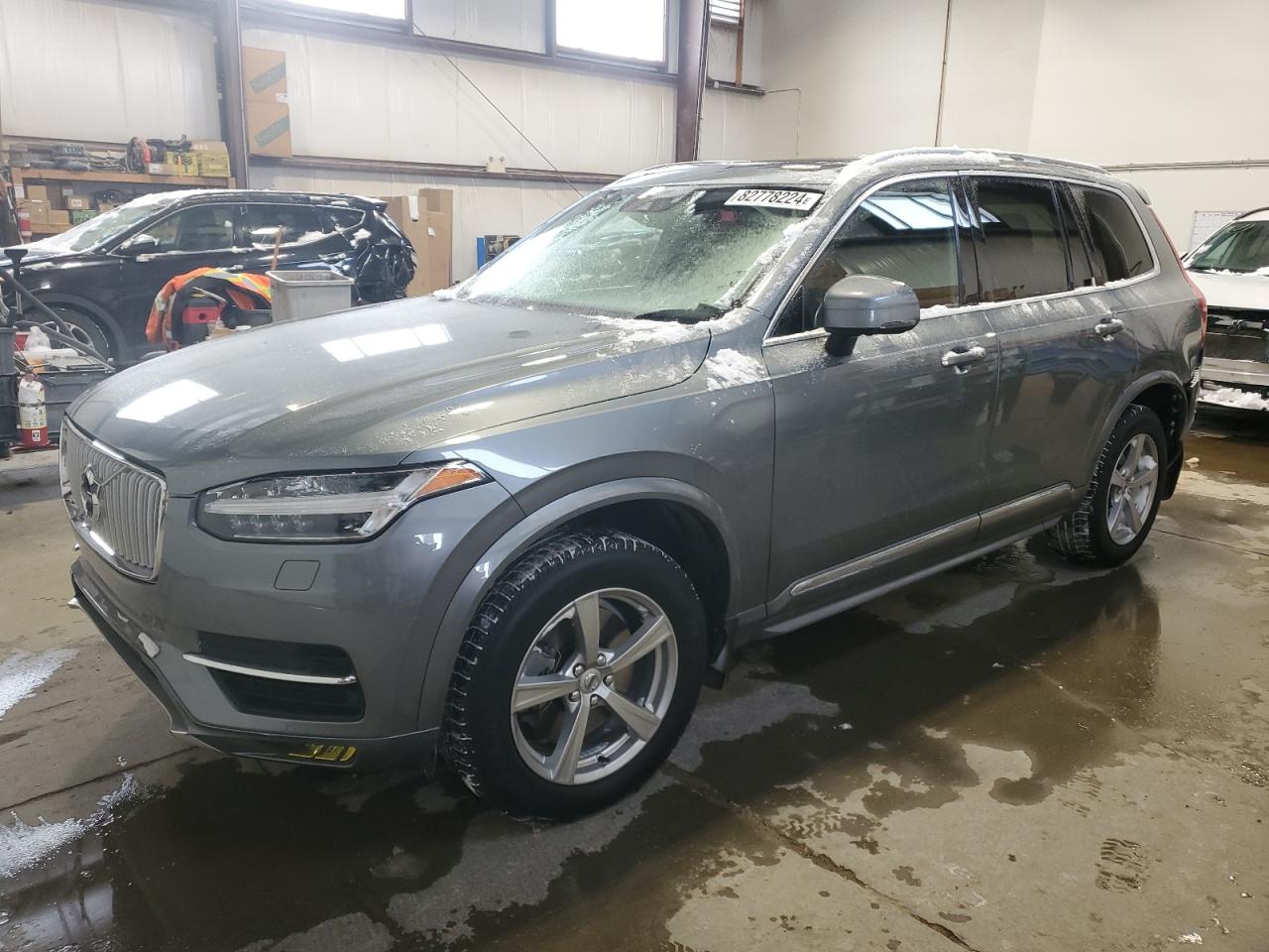 VOLVO XC90 T6 2016