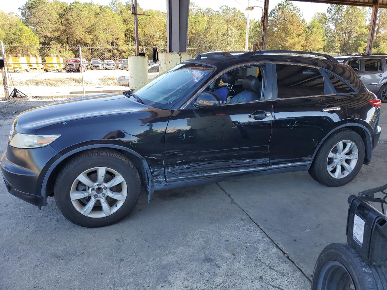INFINITI FX35 2005