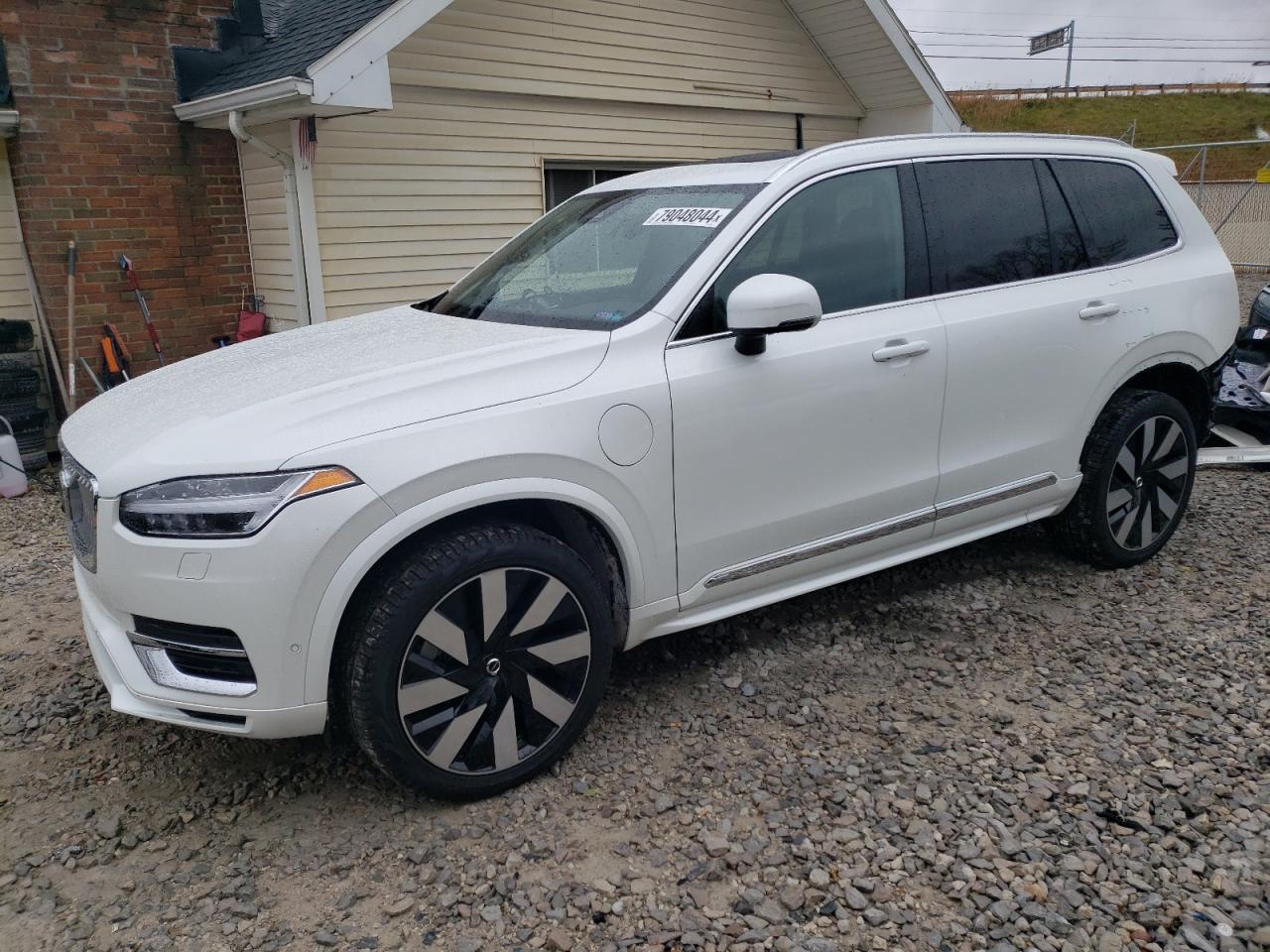 VOLVO XC90 PLUS 2024