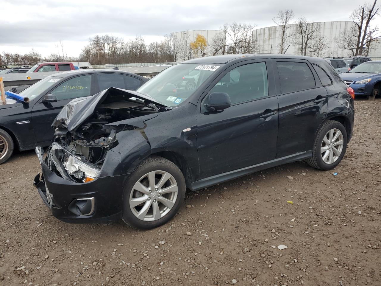 MITSUBISHI OUTLANDER 2015