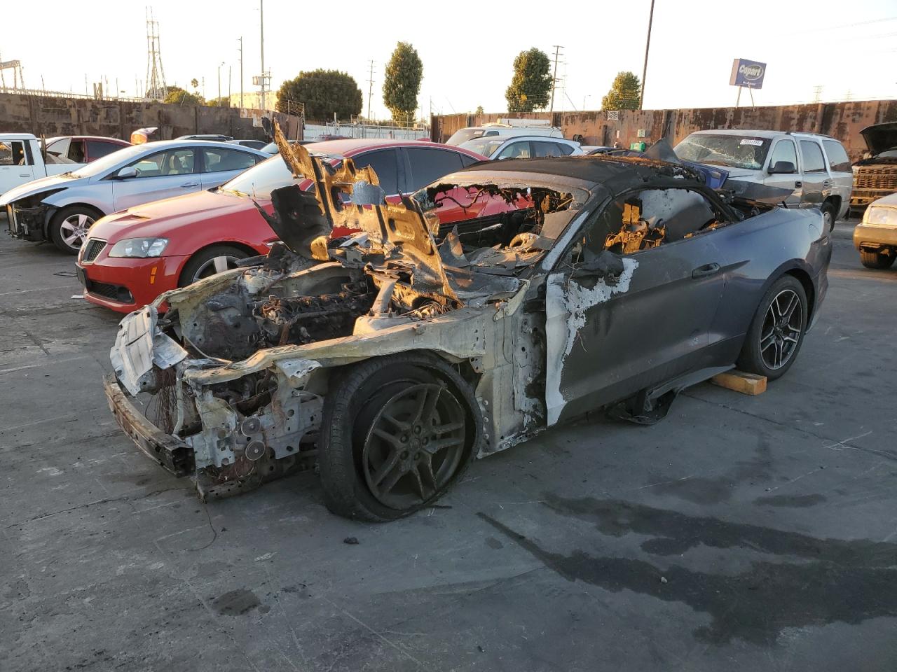 FORD MUSTANG 2018