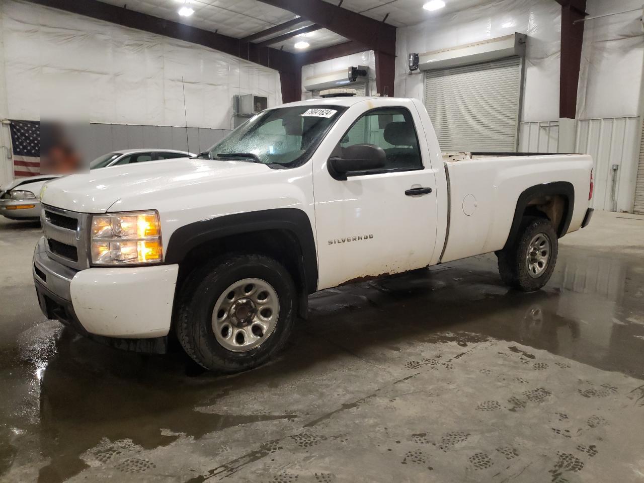 CHEVROLET 1500 2011