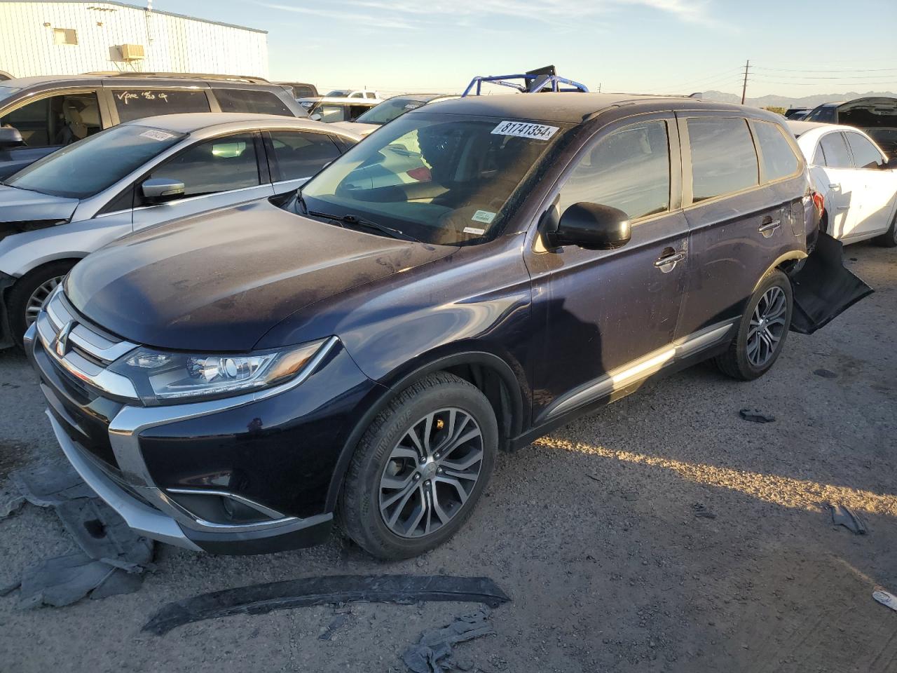 MITSUBISHI OUTLANDER 2018