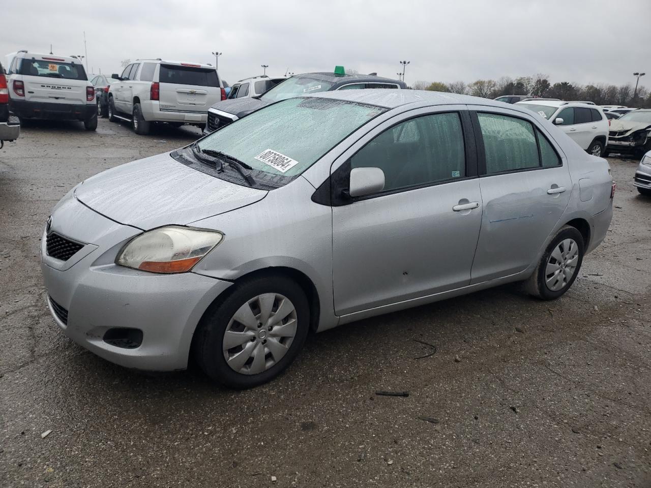 TOYOTA YARIS 2009