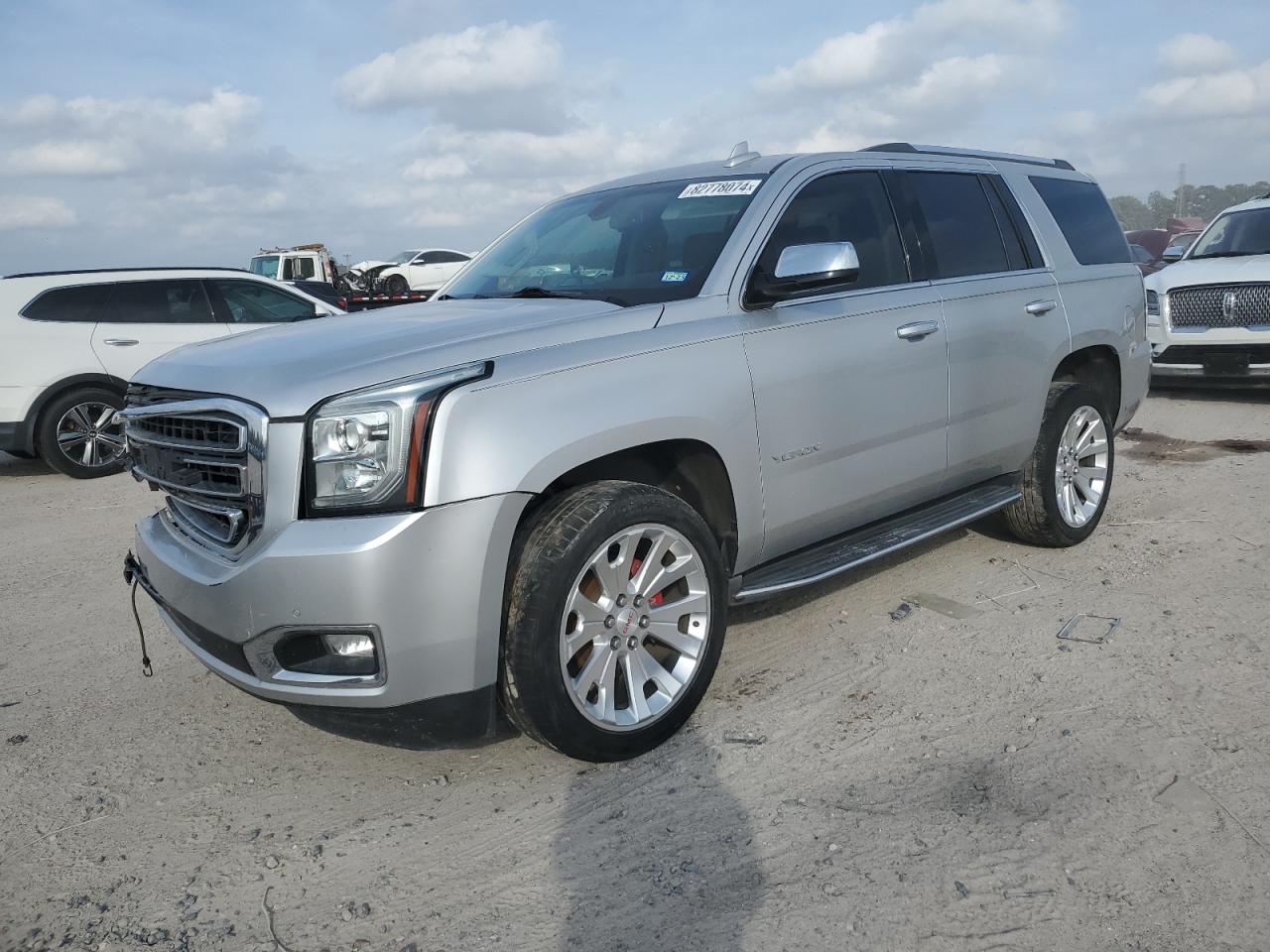 GMC YUKON SLE 2015