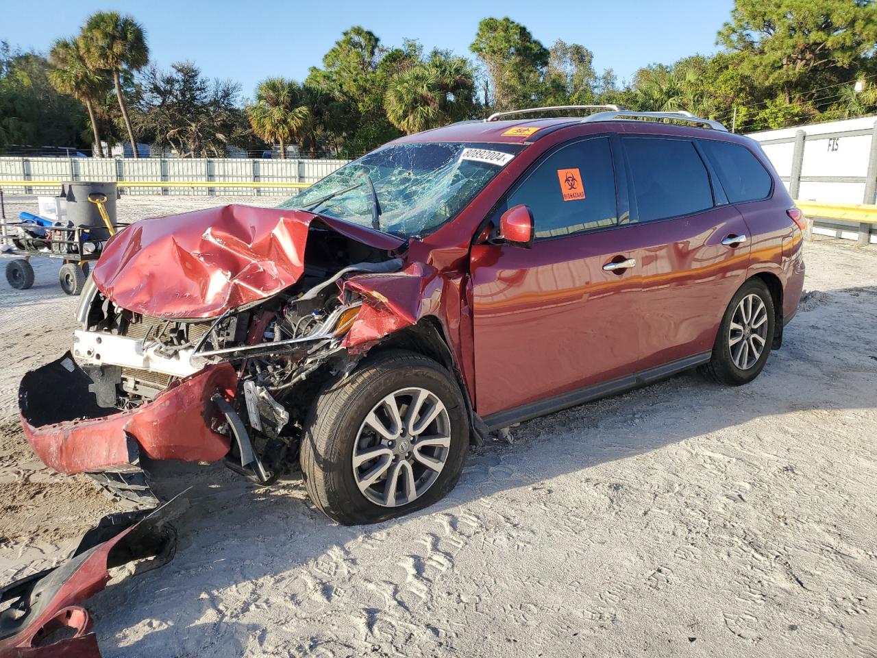 NISSAN PATHFINDER 2016