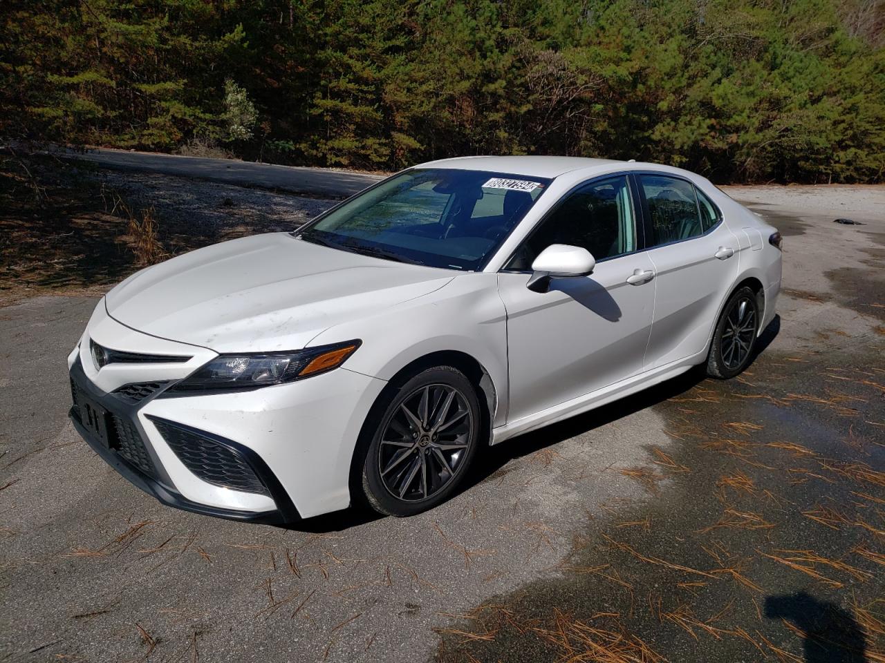 TOYOTA CAMRY SE 2021
