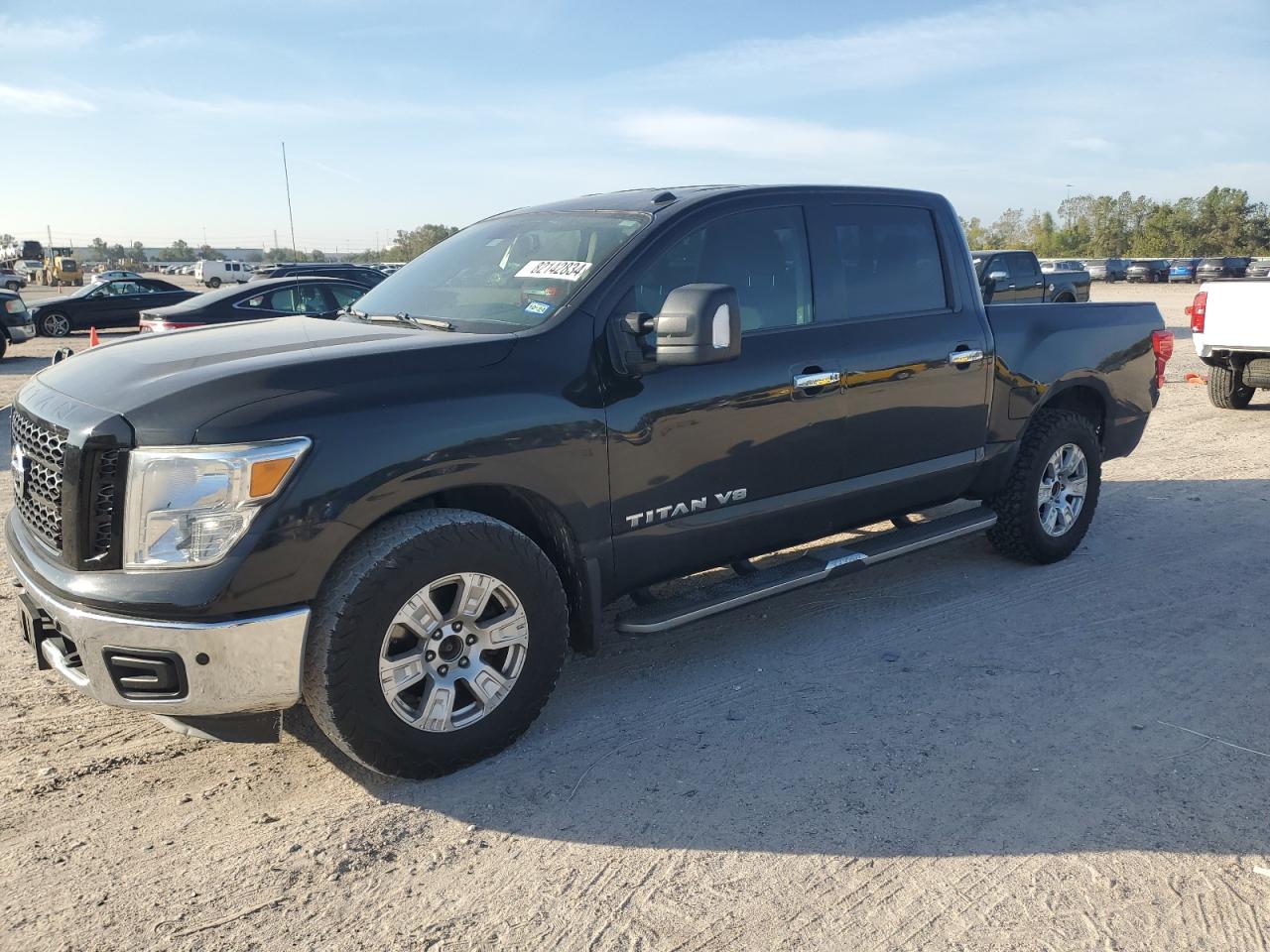 NISSAN TITAN SV 2019