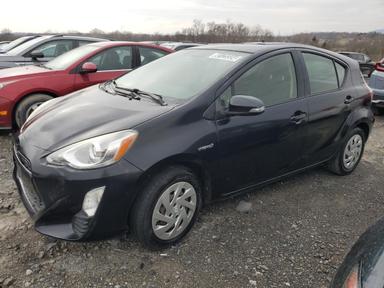 Toyota Prius C 2016