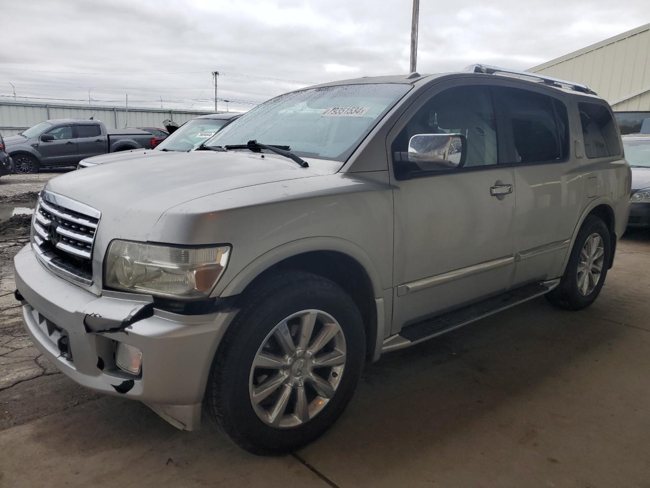 INFINITI QX56 2010