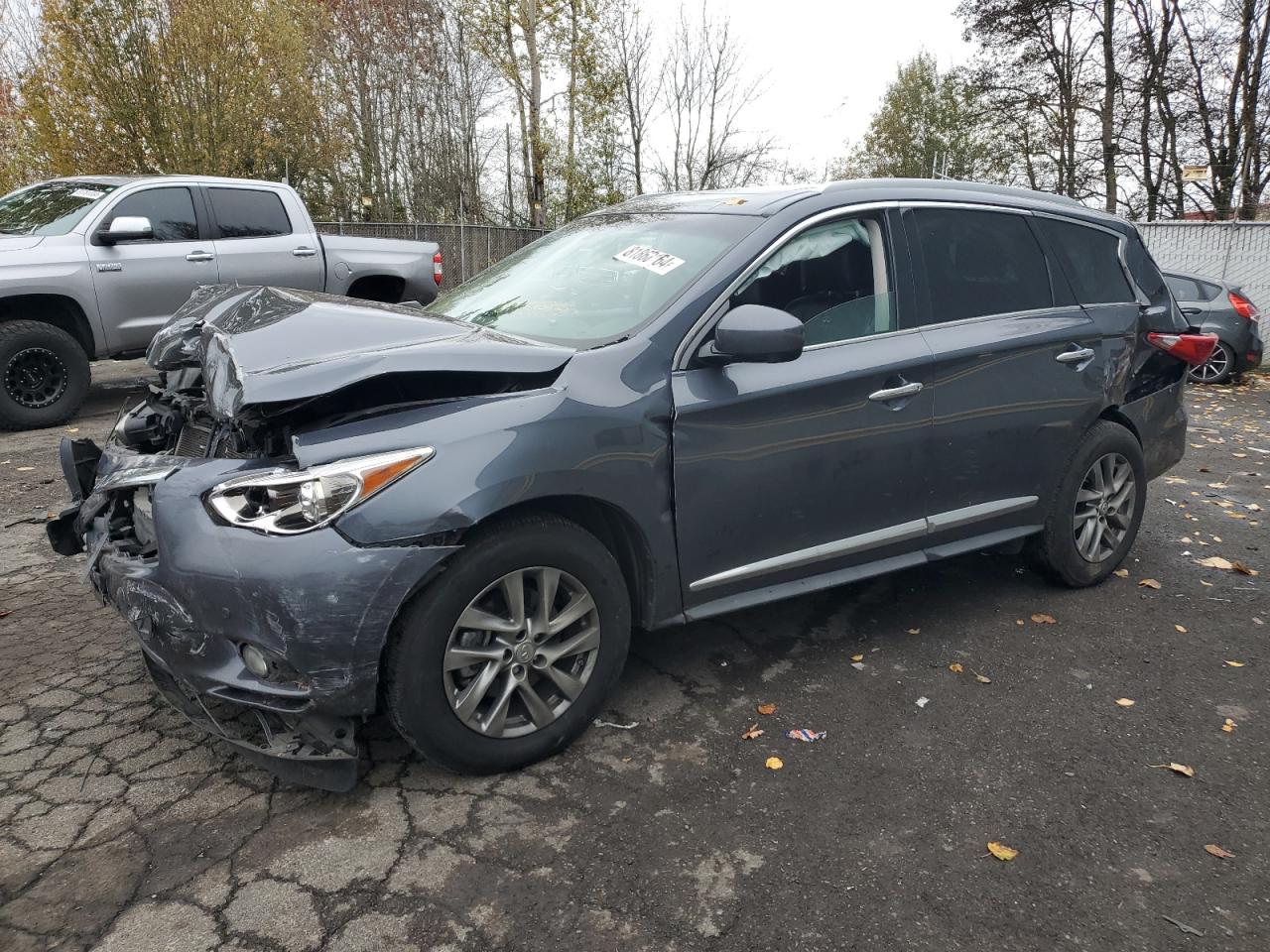 INFINITI JX35 2013