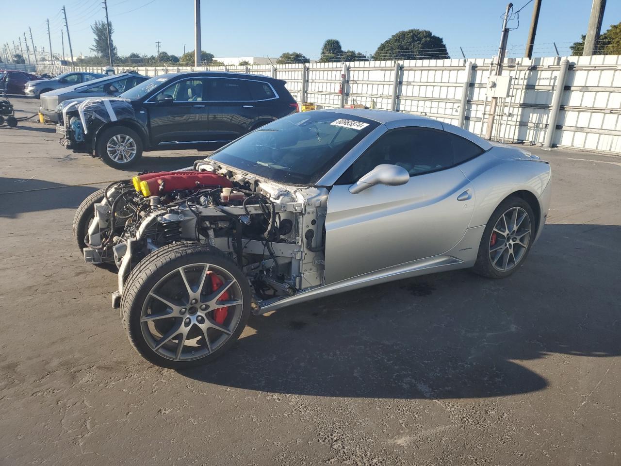 FERRARI CALIFORNIA 2013