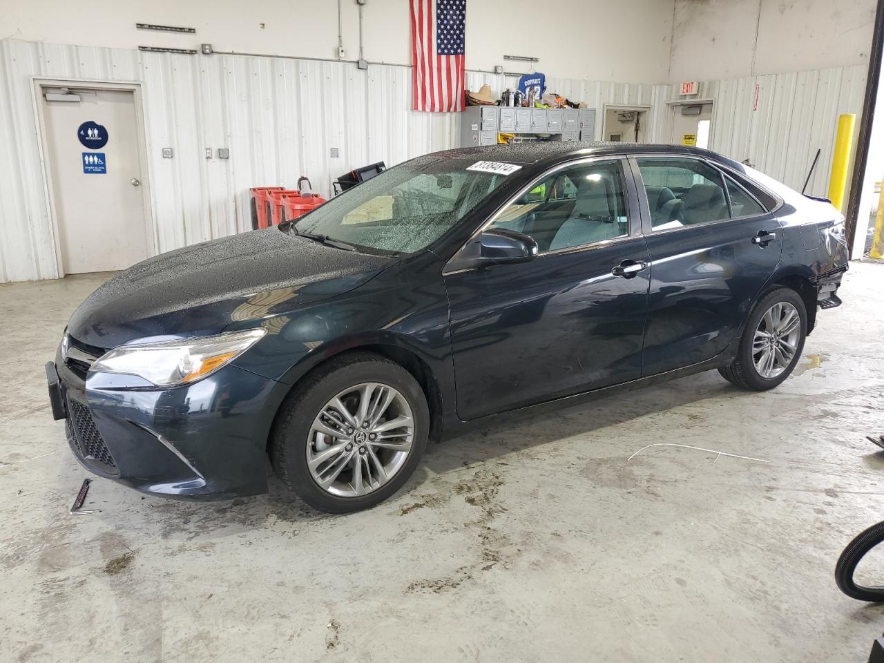 TOYOTA CAMRY LE 2015