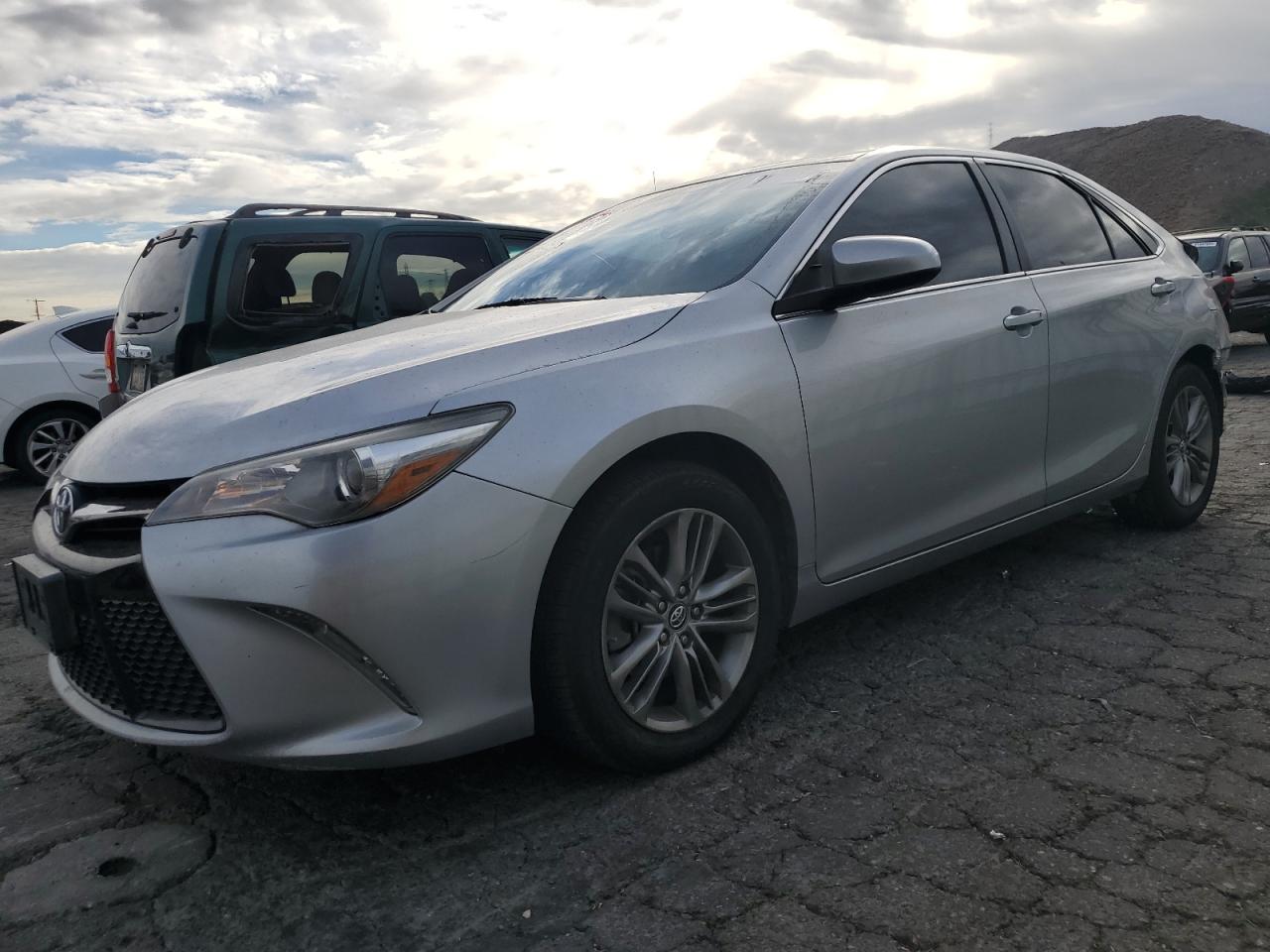 TOYOTA CAMRY LE 2017