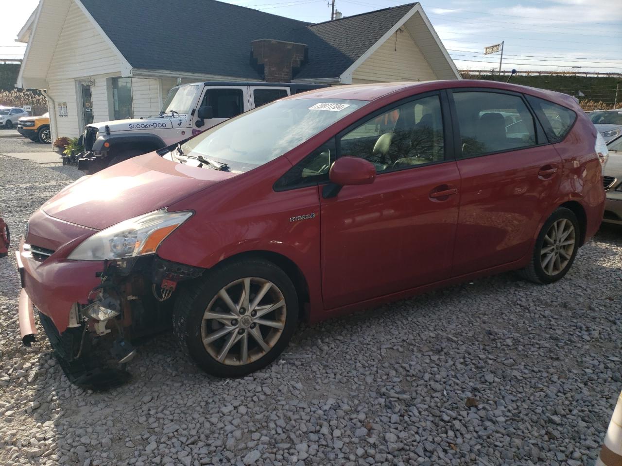 TOYOTA PRIUS V 2012