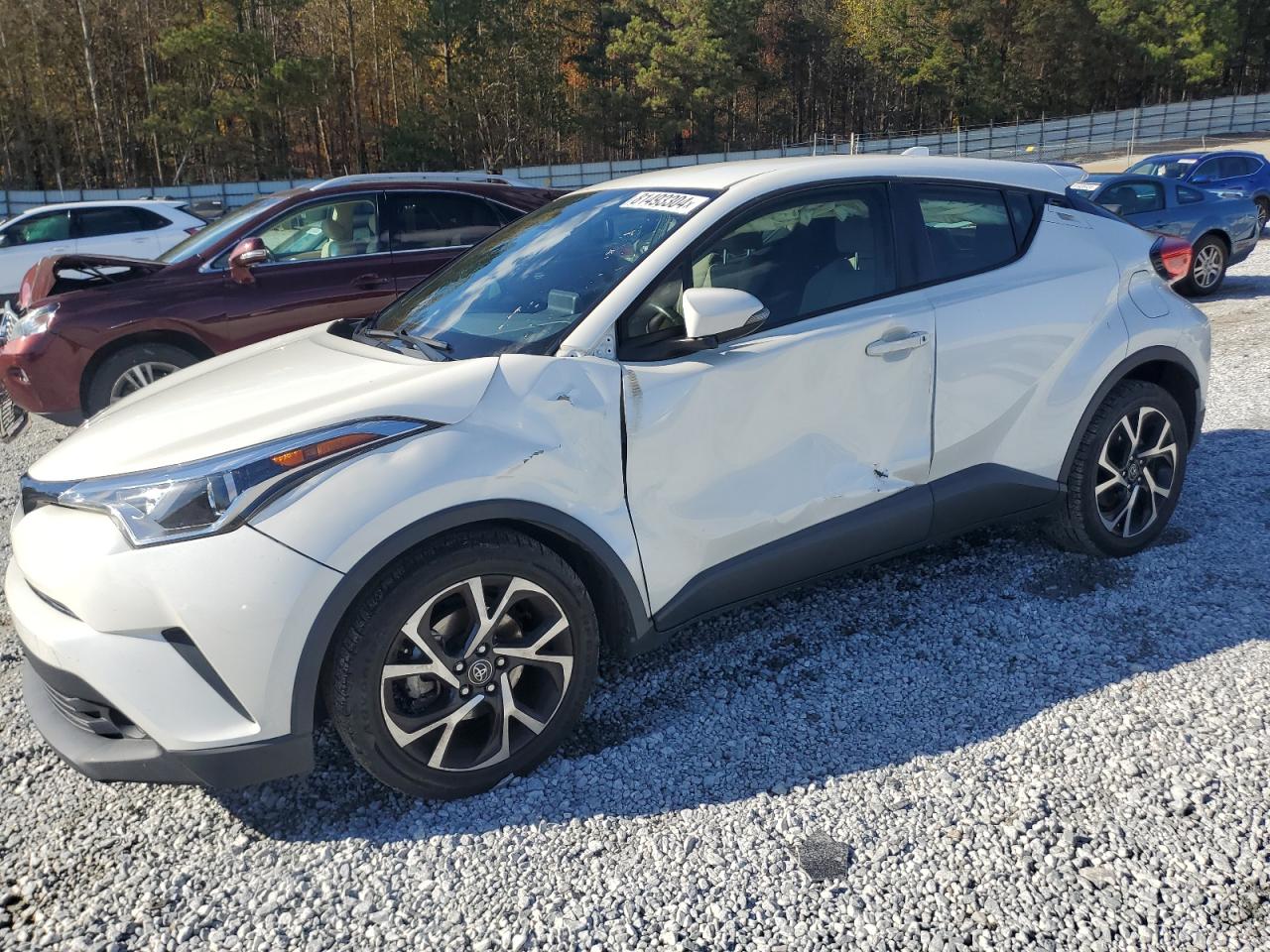 TOYOTA C-HR XLE 2019