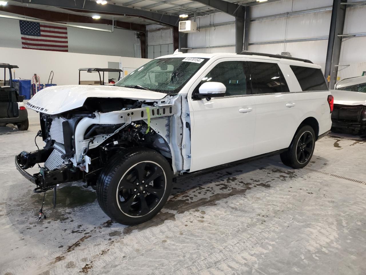 FORD EXPEDITION 2024