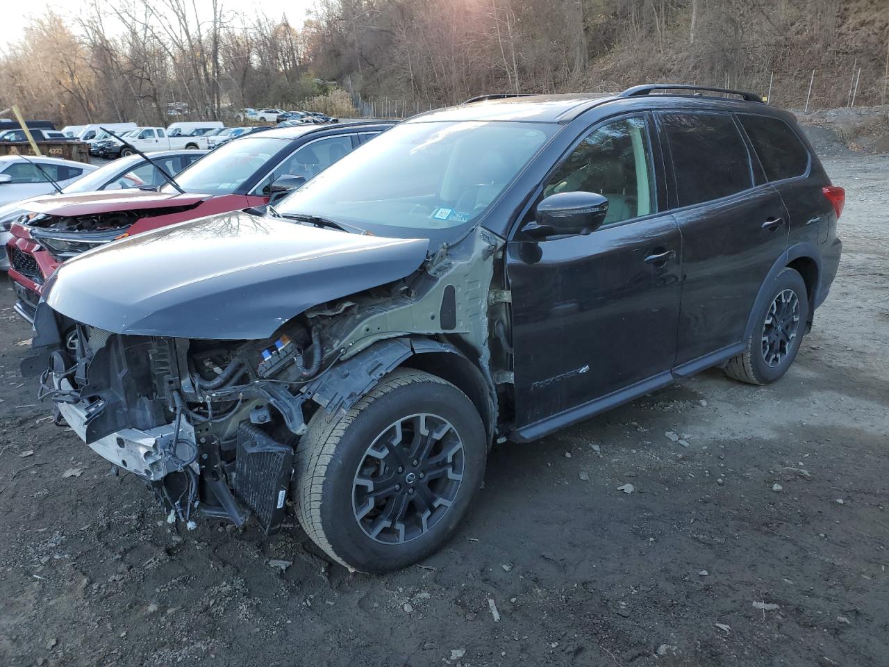NISSAN PATHFINDER 2020