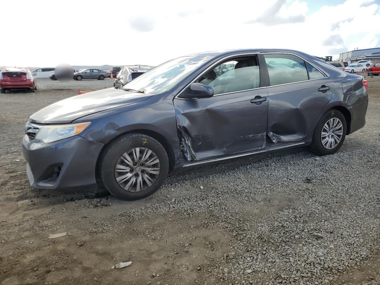 TOYOTA CAMRY BASE 2012