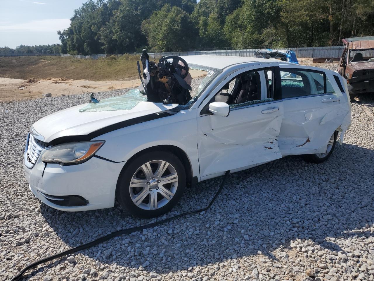 CHRYSLER 200 LX 2013