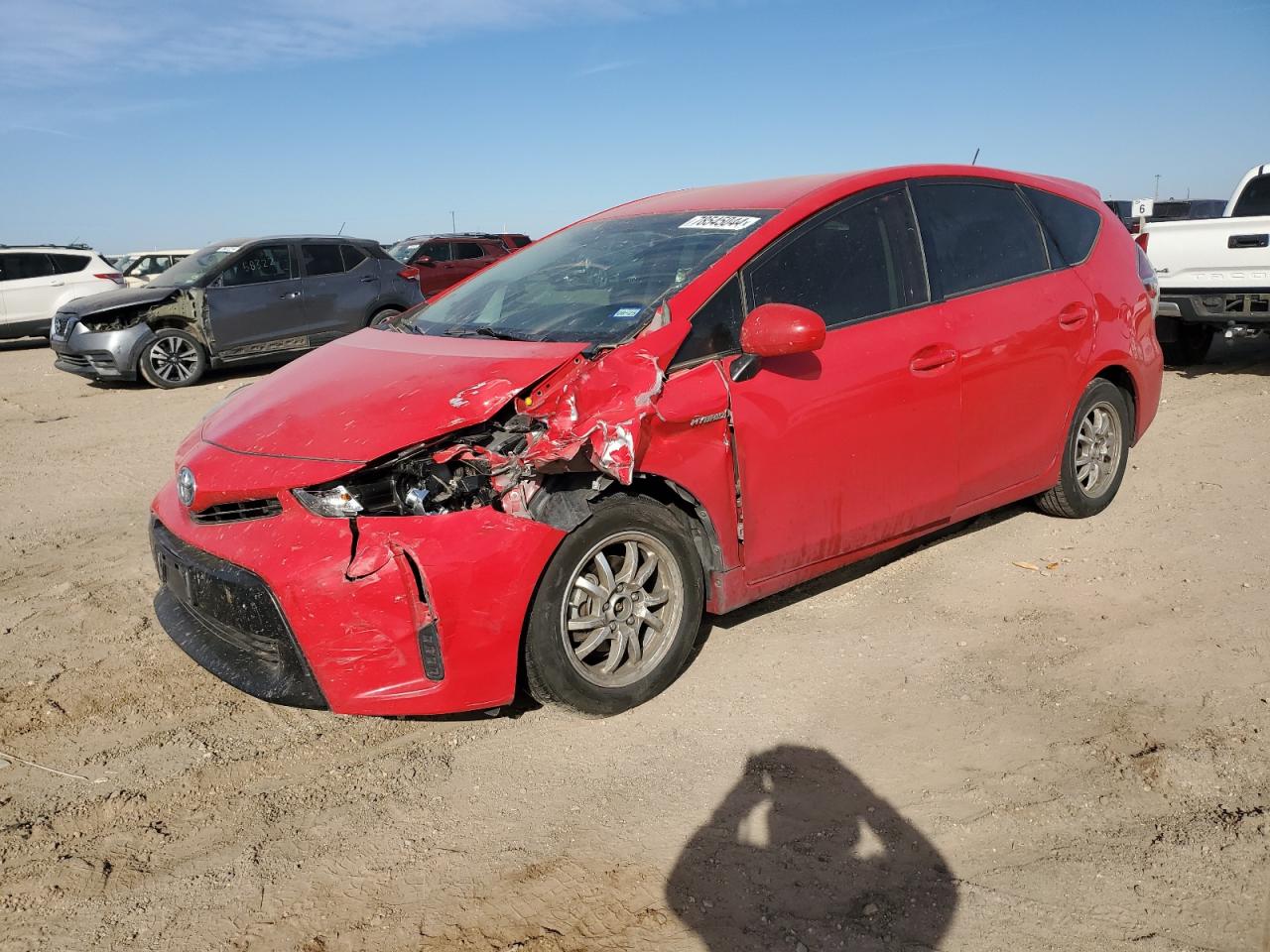 TOYOTA PRIUS V 2017