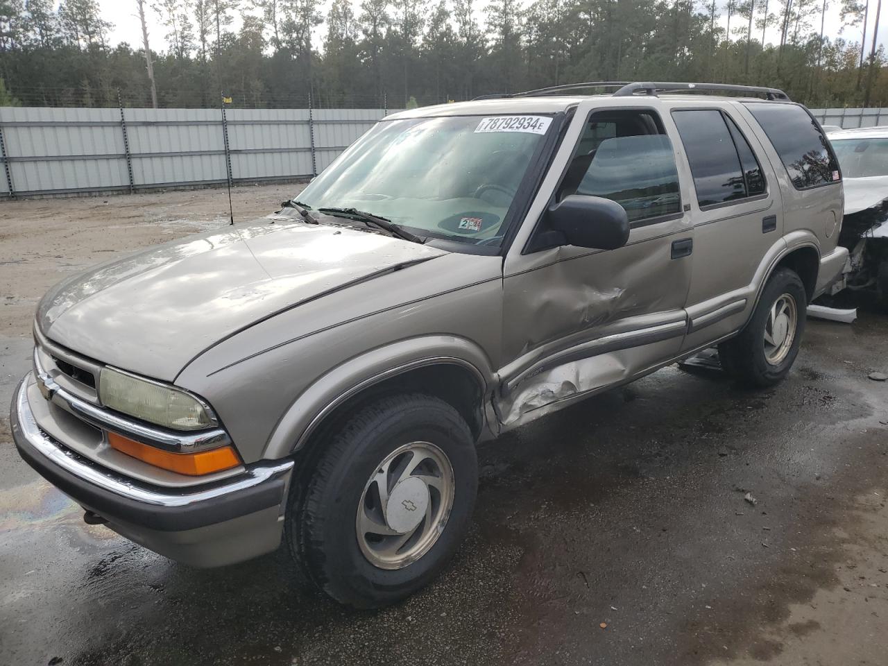 CHEVROLET BLAZER 2001