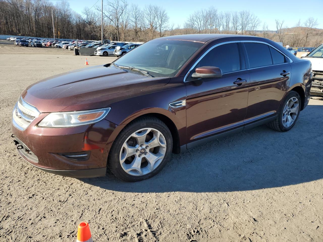 FORD TAURUS SEL 2012
