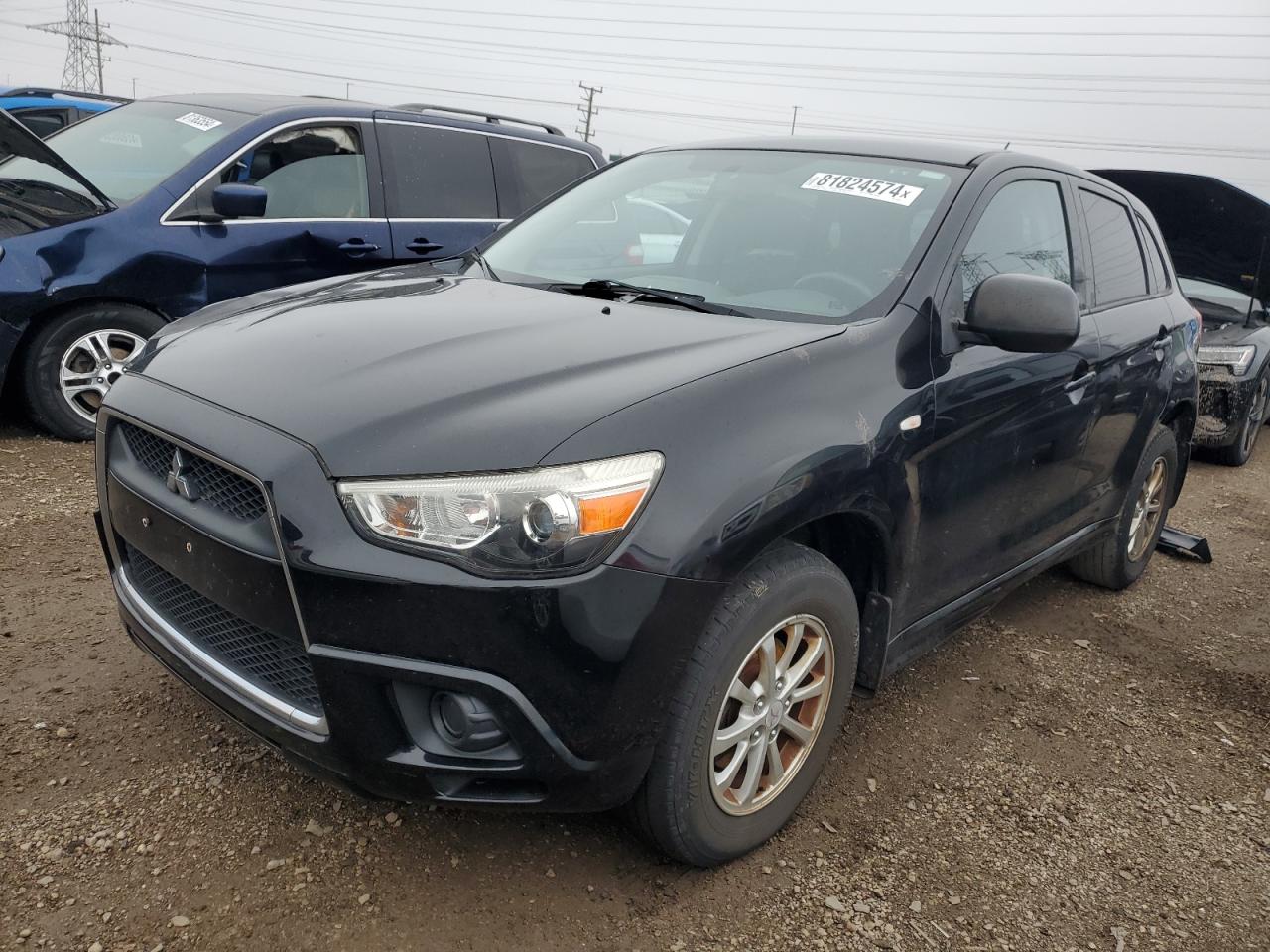 MITSUBISHI OUTLANDER 2012