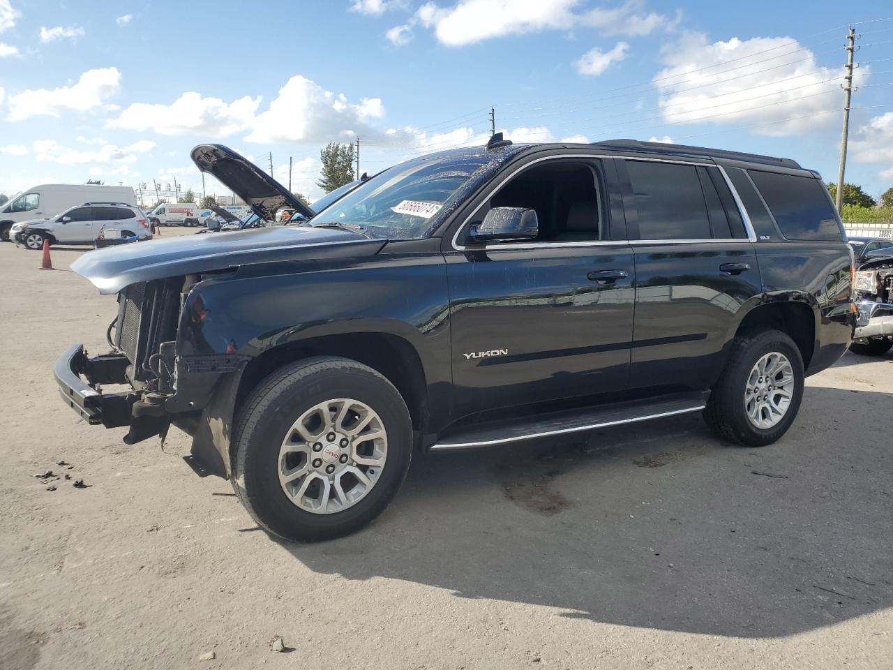 GMC YUKON SLT 2020