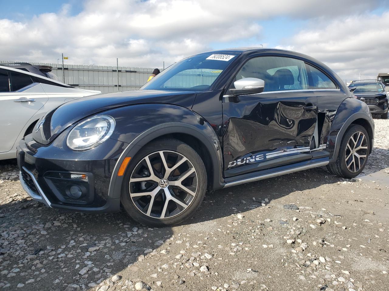 VOLKSWAGEN BEETLE DUN 2016