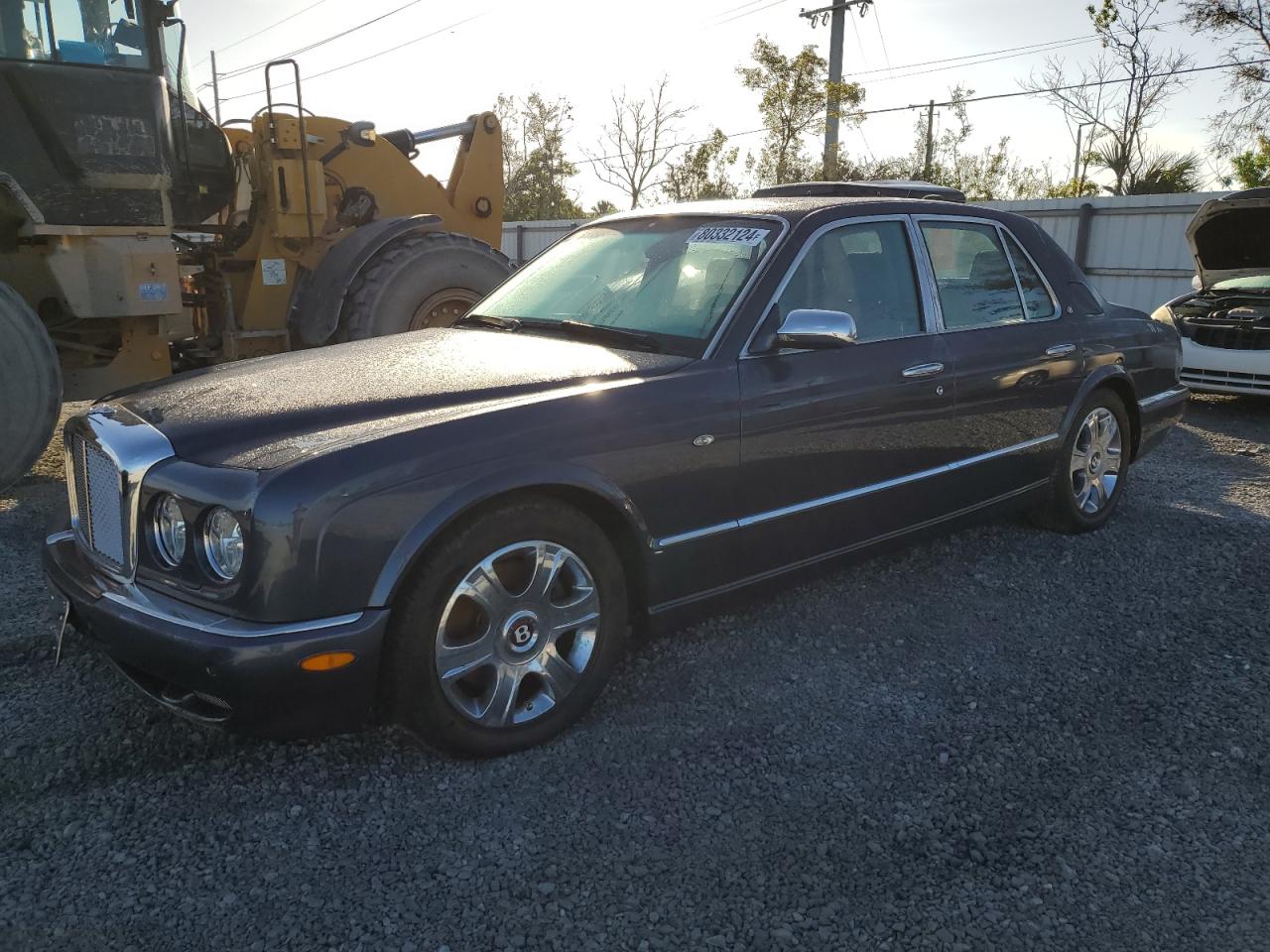 BENTLEY ARNAGE RED 2005