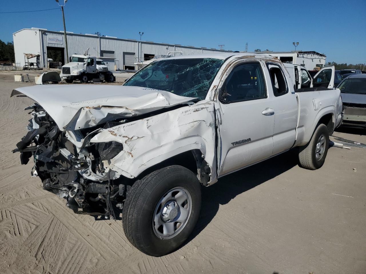 TOYOTA TACOMA ACC 2022
