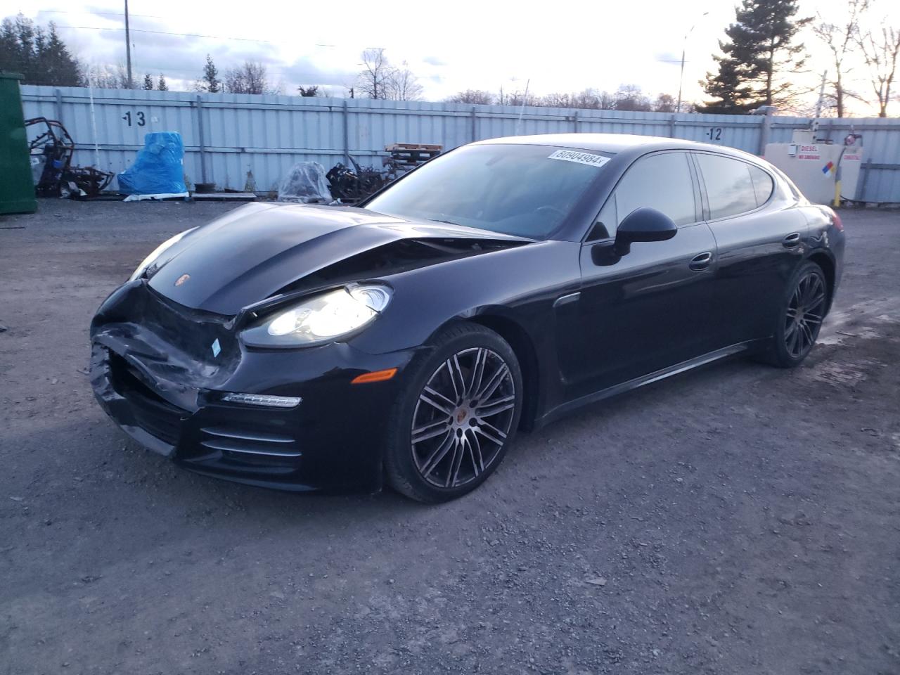 PORSCHE PANAMERA 2 2016