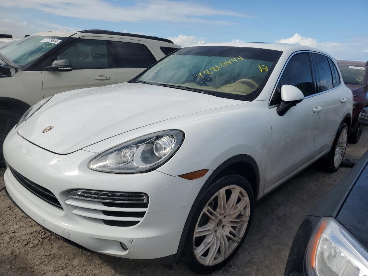 PORSCHE CAYENNE 2012