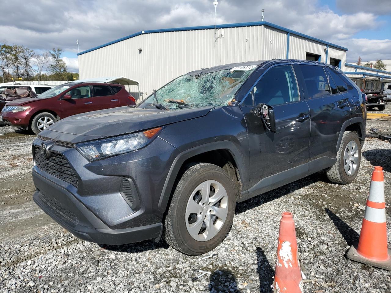 TOYOTA RAV4 LE 2021