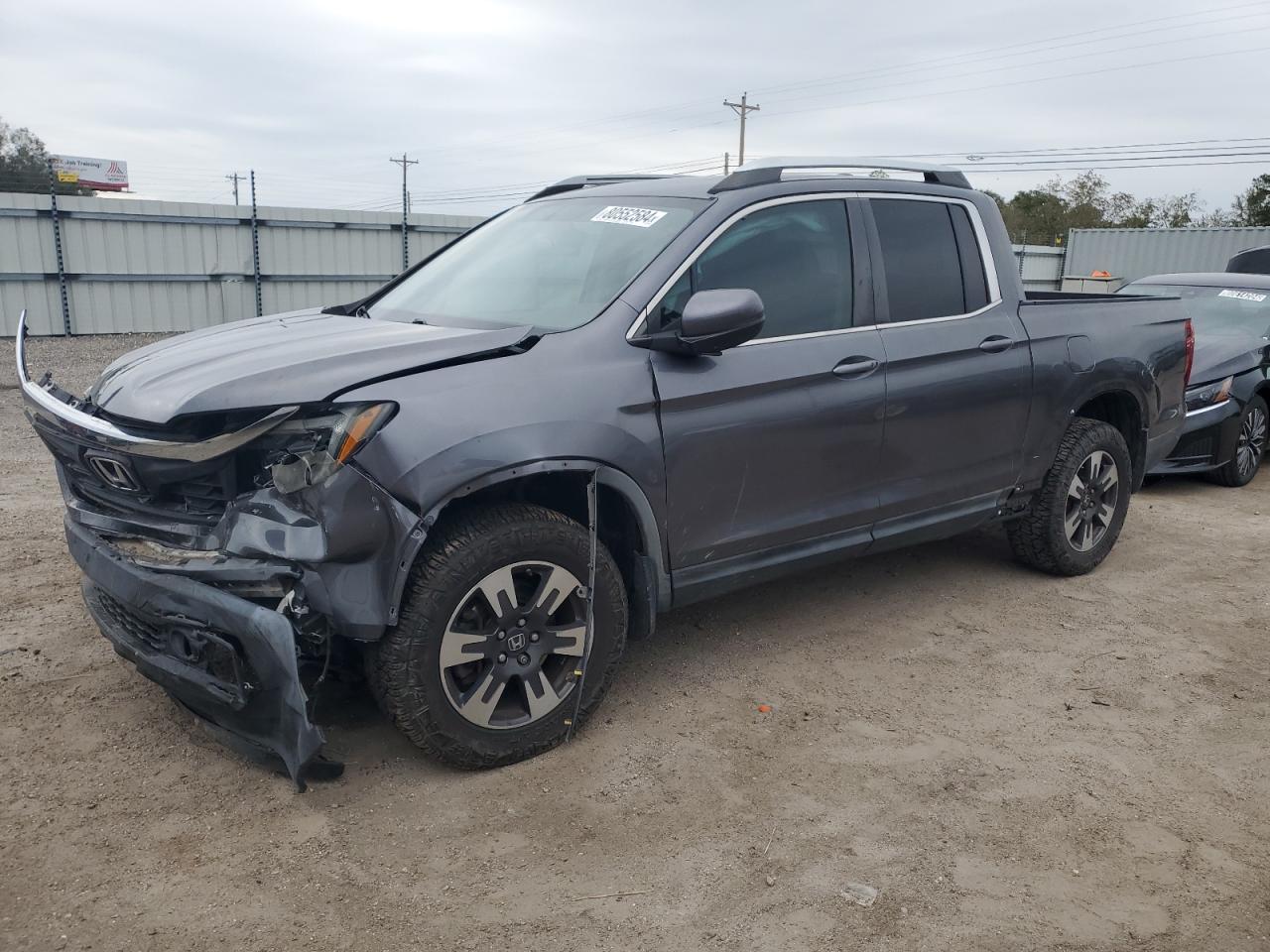 HONDA RIDGELINE 2017