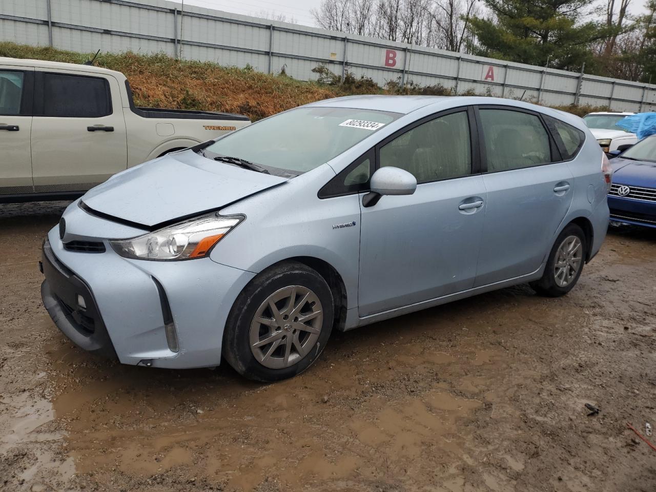 TOYOTA PRIUS V 2016