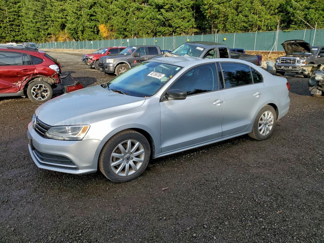VOLKSWAGEN JETTA BASE 2015