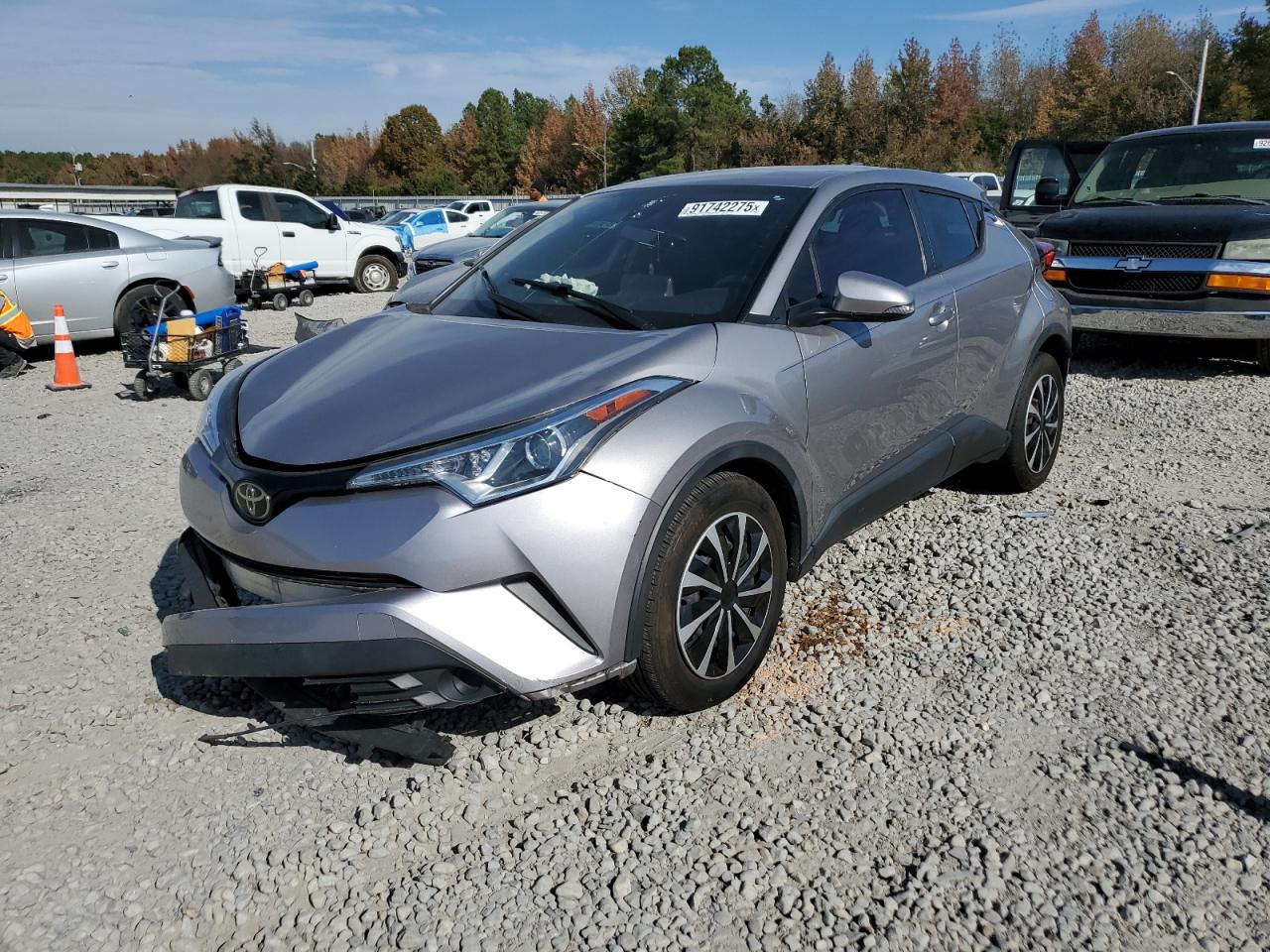 TOYOTA C-HR XLE 2019