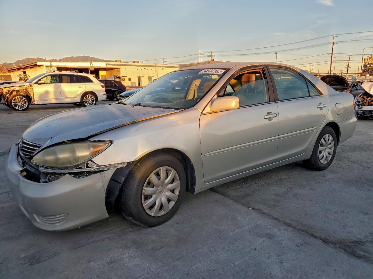 TOYOTA CAMRY LE 2005