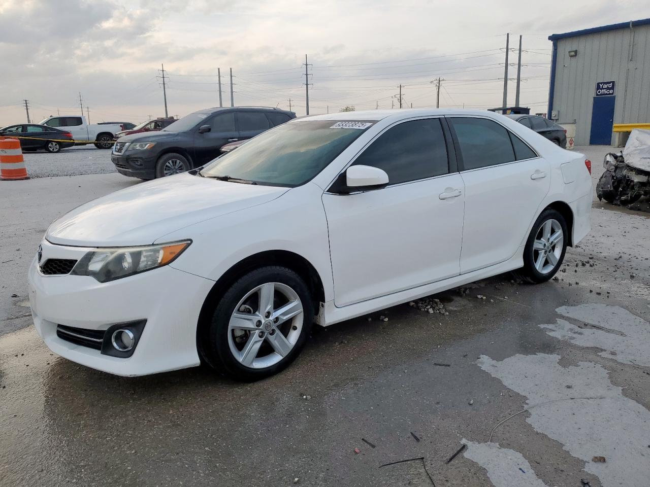 TOYOTA CAMRY L 2014