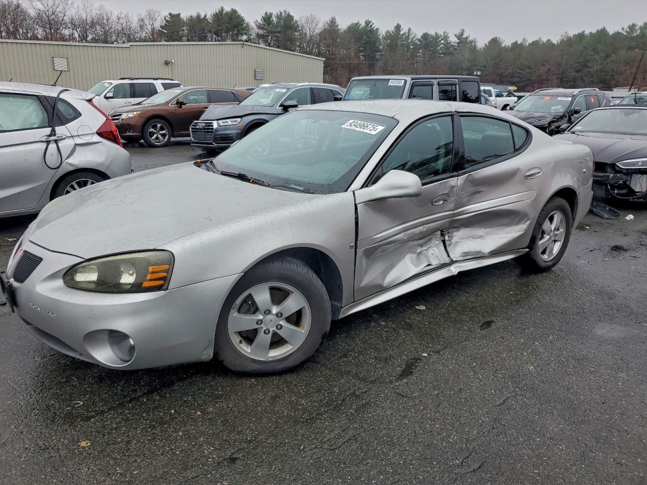 PONTIAC GRAND PRIX 2006