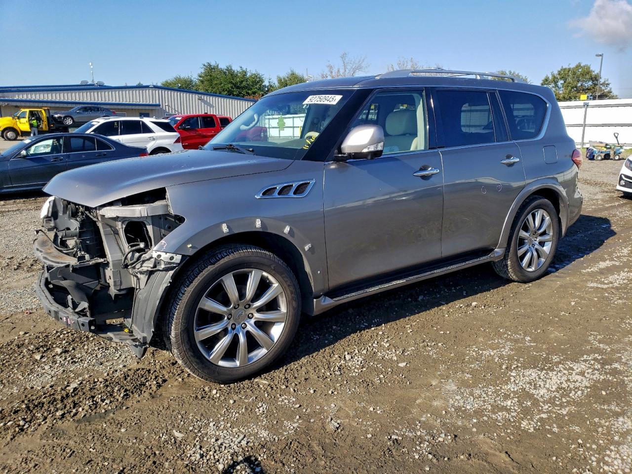 INFINITI QX56 2012