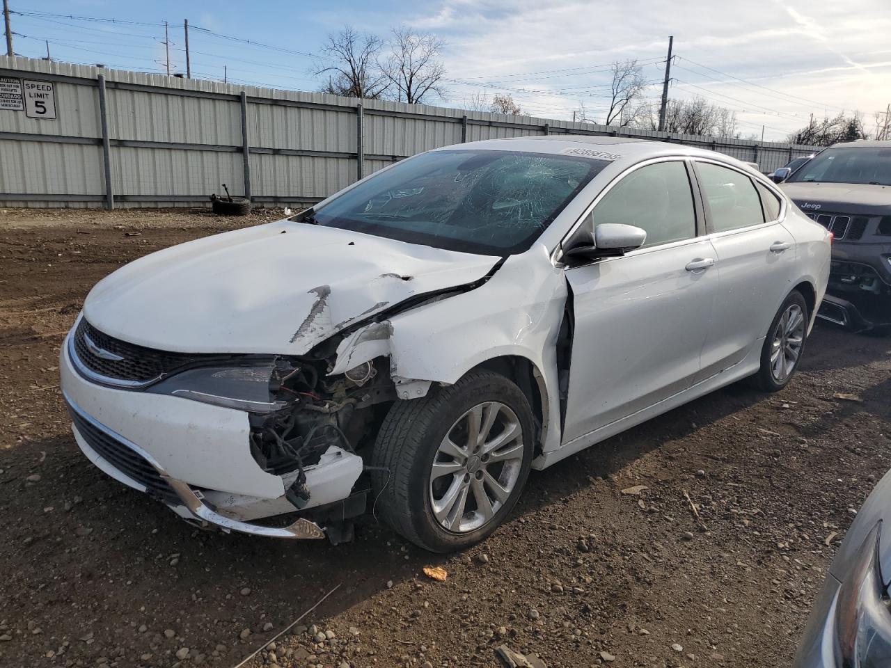 CHRYSLER 200 2015