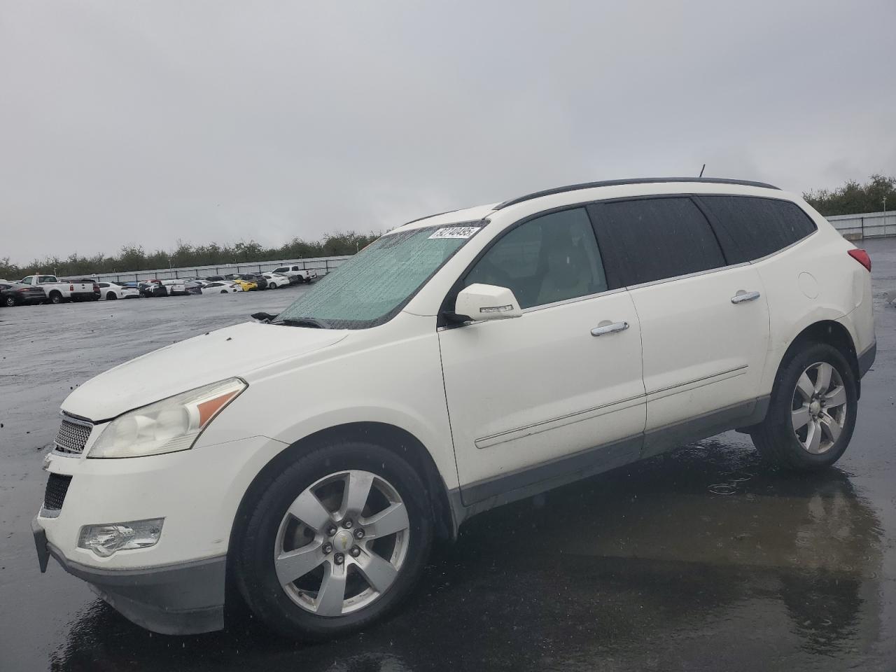 CHEVROLET TRAVERSE L 2011