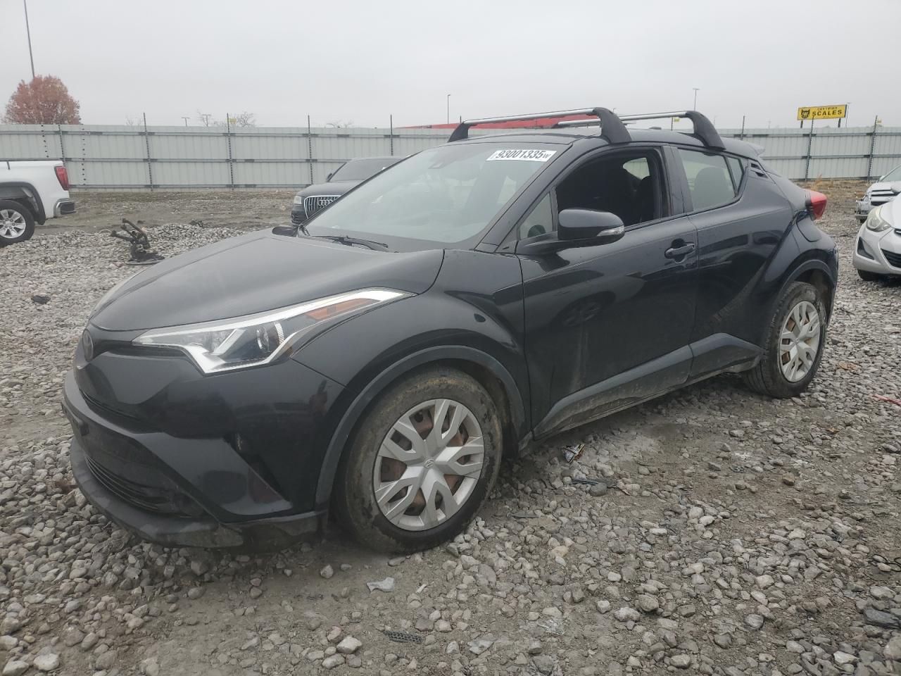 TOYOTA C-HR XLE 2019
