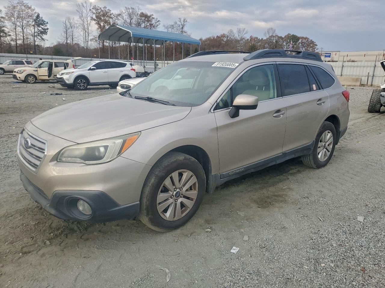SUBARU OUTBACK 2. 2016