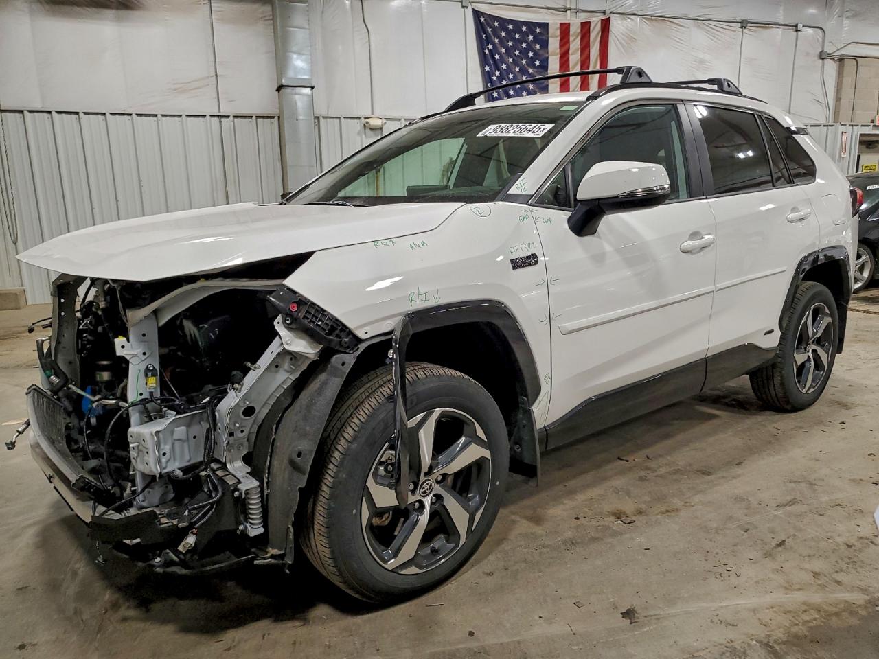 TOYOTA RAV4 PRIME 2024