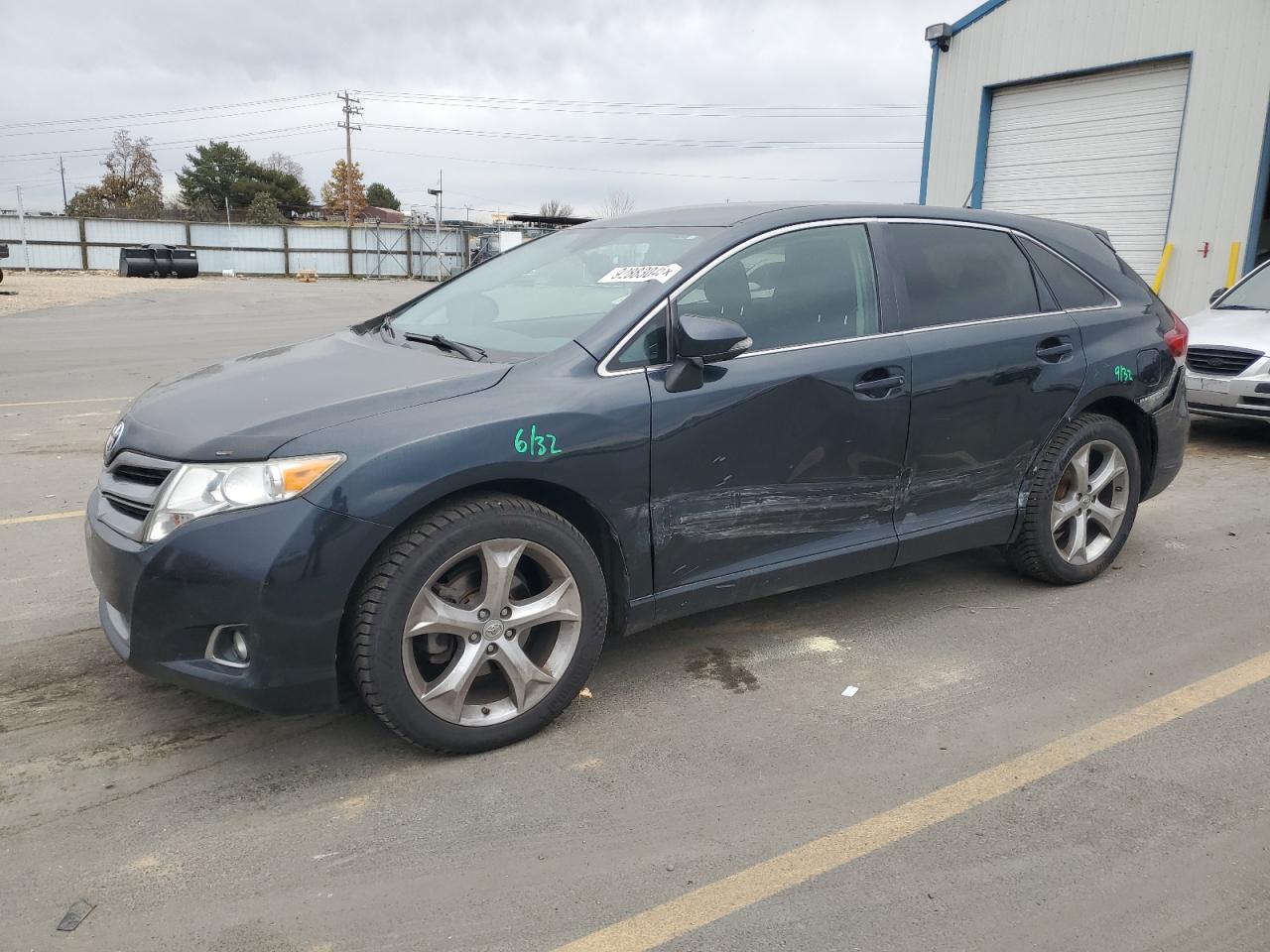 TOYOTA VENZA LE 2013
