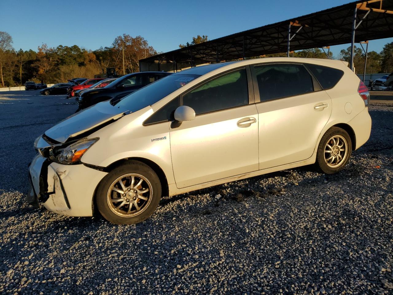 TOYOTA PRIUS V 2015